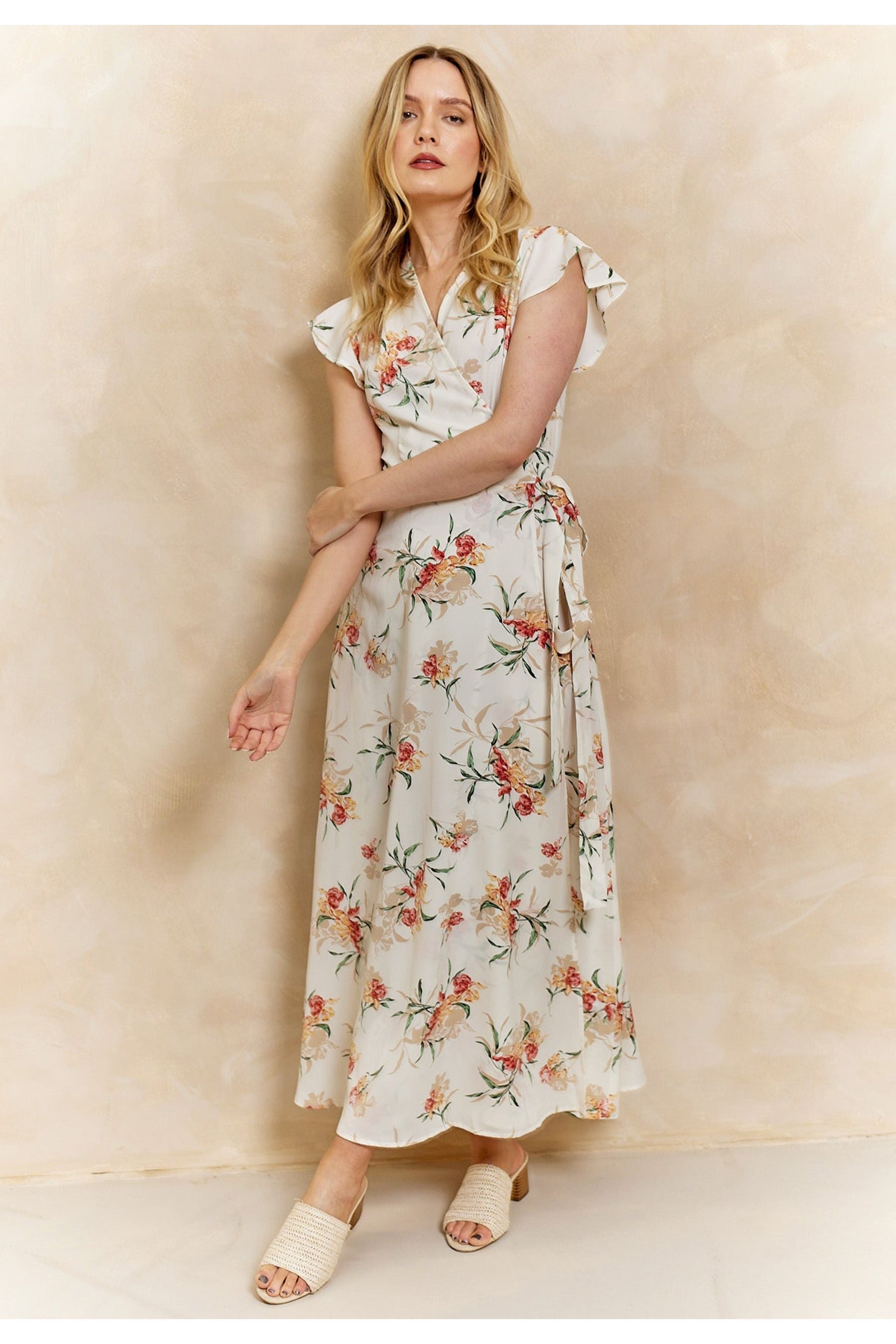 Wrap Maxi Dress With Cap Sleeve In White Floral T038908WHTF