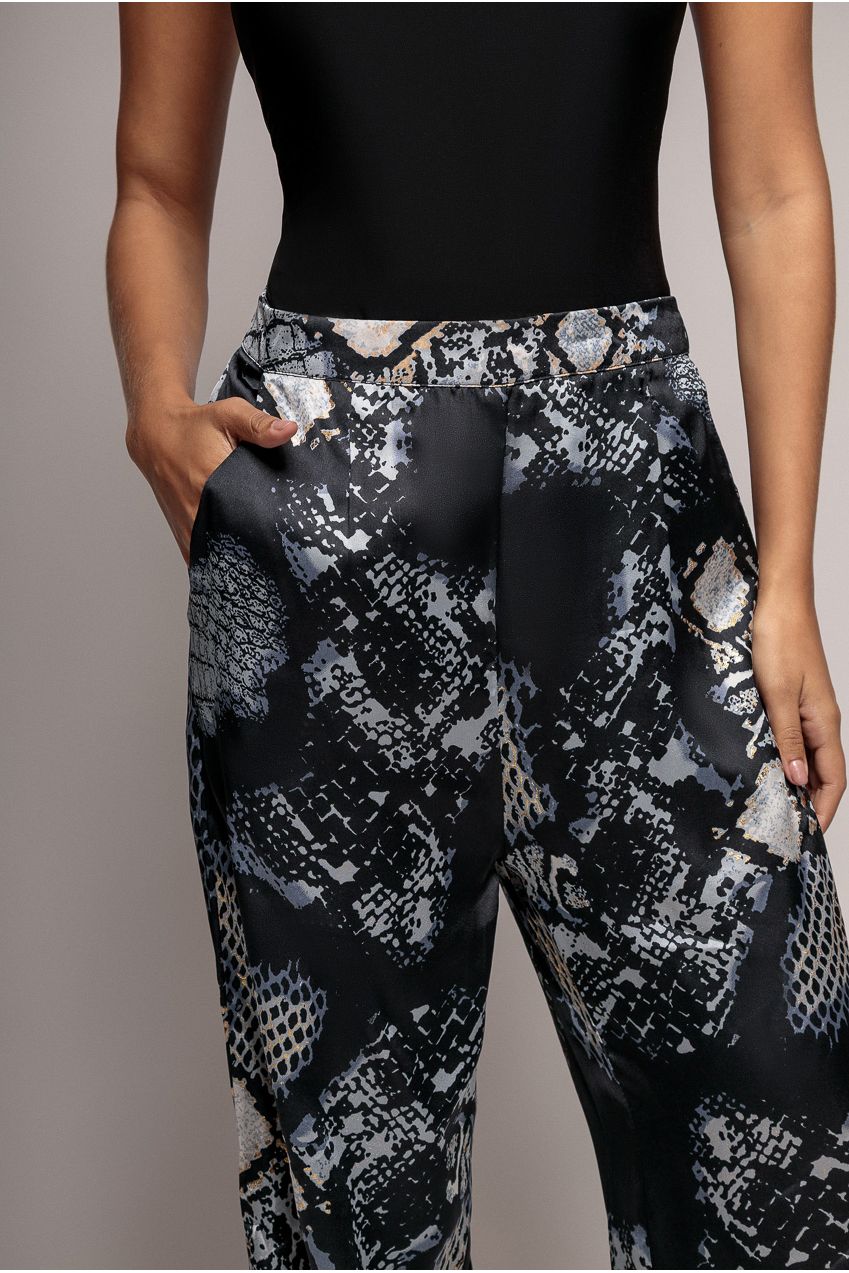 Foil Print Wide Leg Trousers - Black TR369
