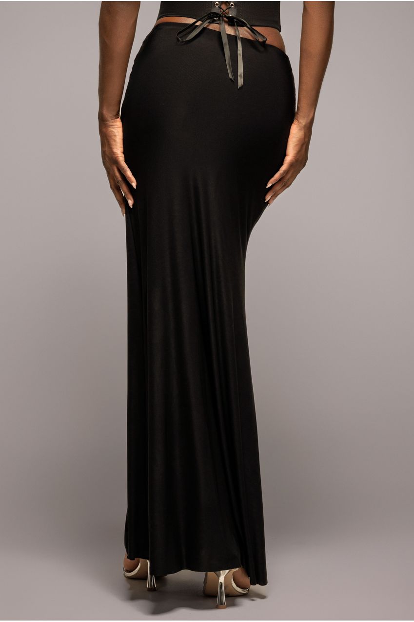 Gathered Front Dipped Waist Maxi Skirt - Black SK54