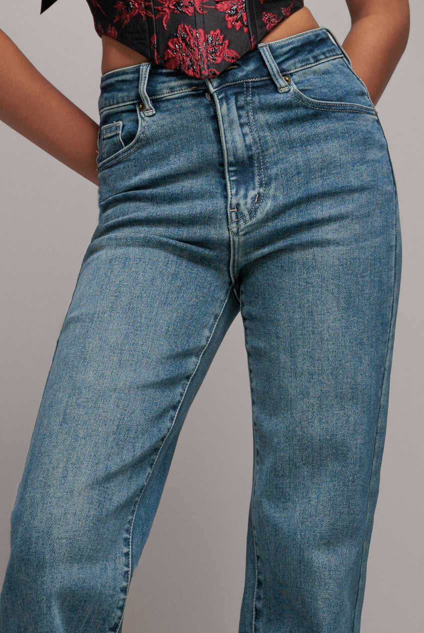 Mid Wash Straight Leg Denim Jeans - Blue TR393