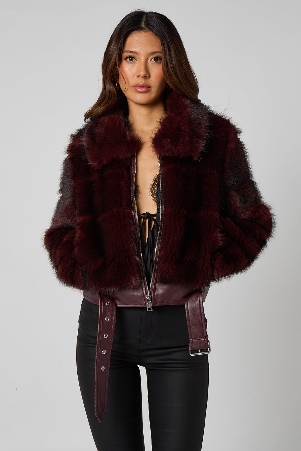Cut Faux Fur Belted Bomber Jacket 40JKT37904