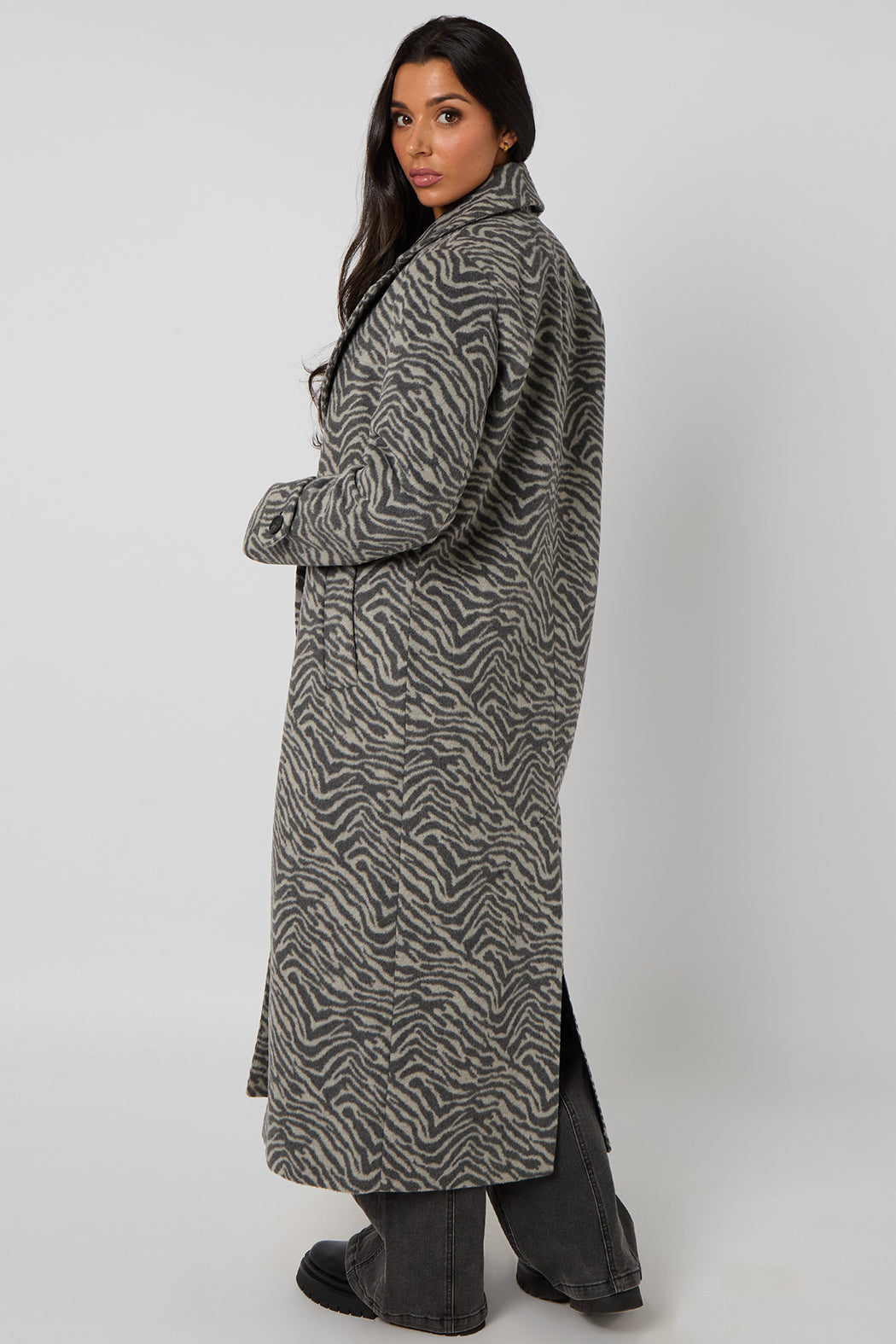 Longline Zebra Formal Coat 40JKT37132-c8