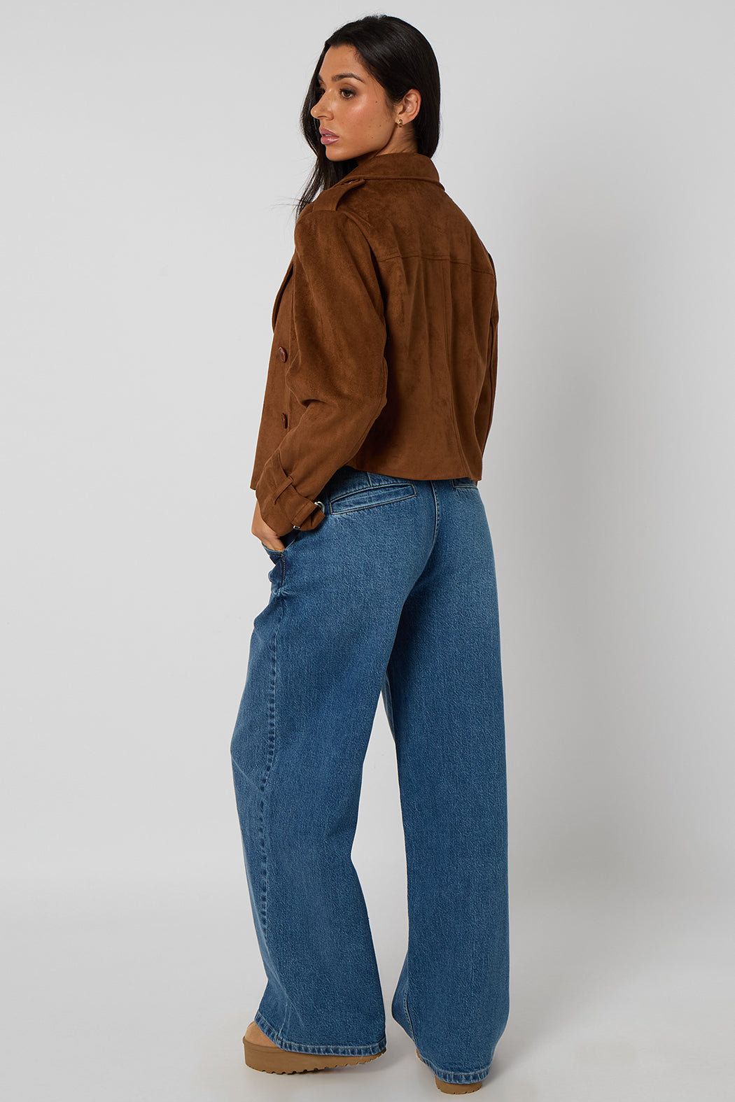 Brown Cropped Faux Suede Jacket 40JKT37123-c24