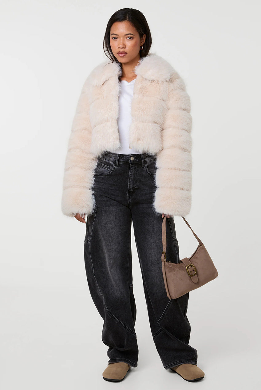 Faux Fur Cropped Coat AW26018P013