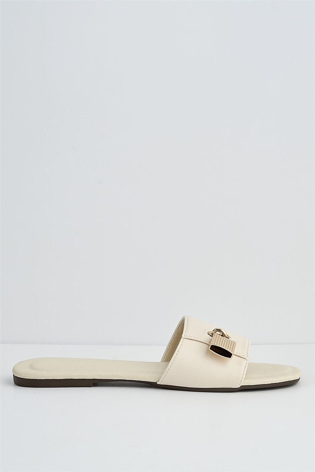 Marilyn Gold Lock Detail Band Flat Sliders In Cream BYD2-CRE