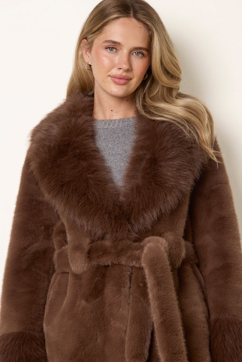 Plush Faux Fur Belted Coat BV3990027