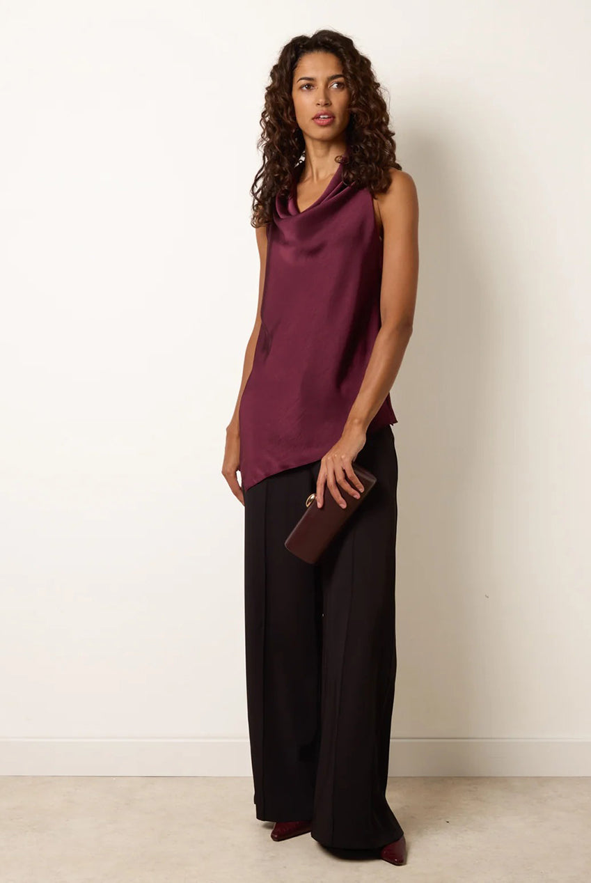 Sleeveless Draped Cowl Neck Top BV6801IT901