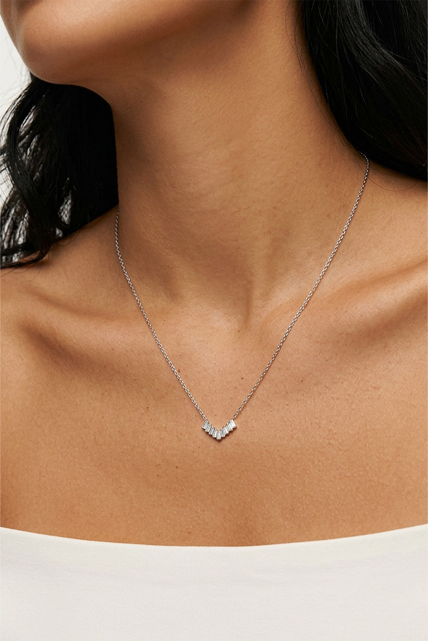 Dainty Baguette Bar Necklace In Gold Or Silver 553