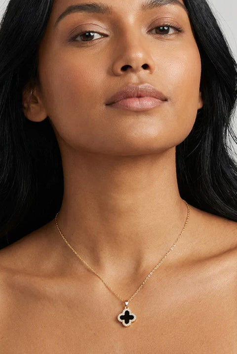 Clover Necklace - Reversible Pendant by MUCHV