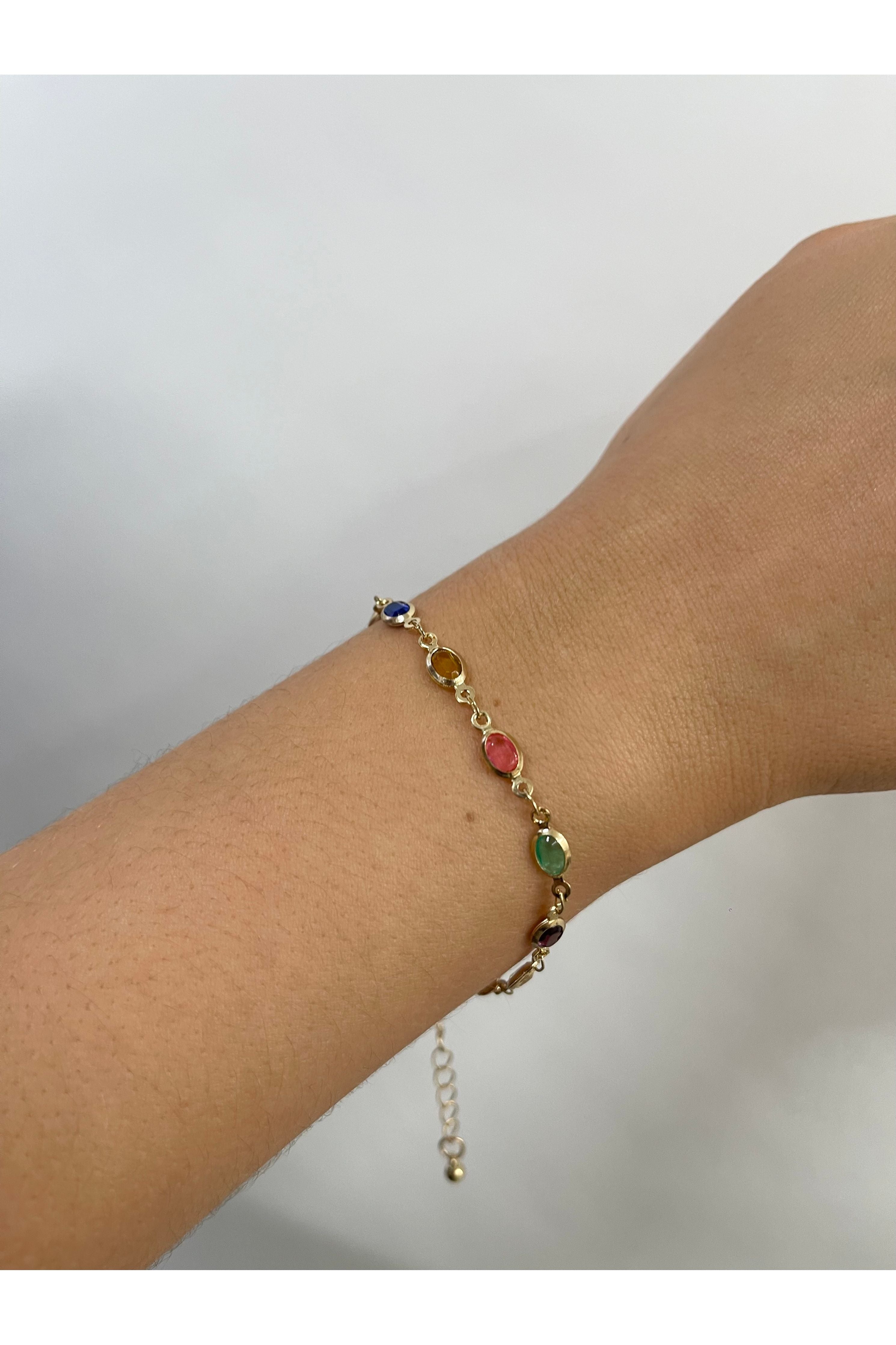 Multicolour Oval Chain Bracelet JE402001