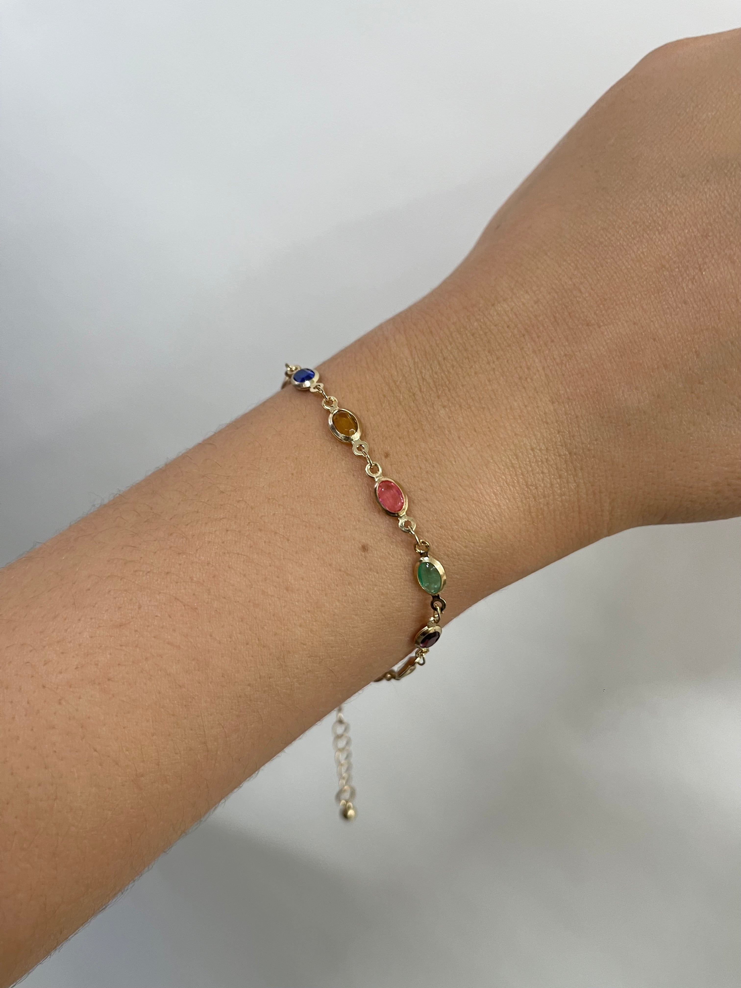 Multicolour Oval Chain Bracelet JE402001
