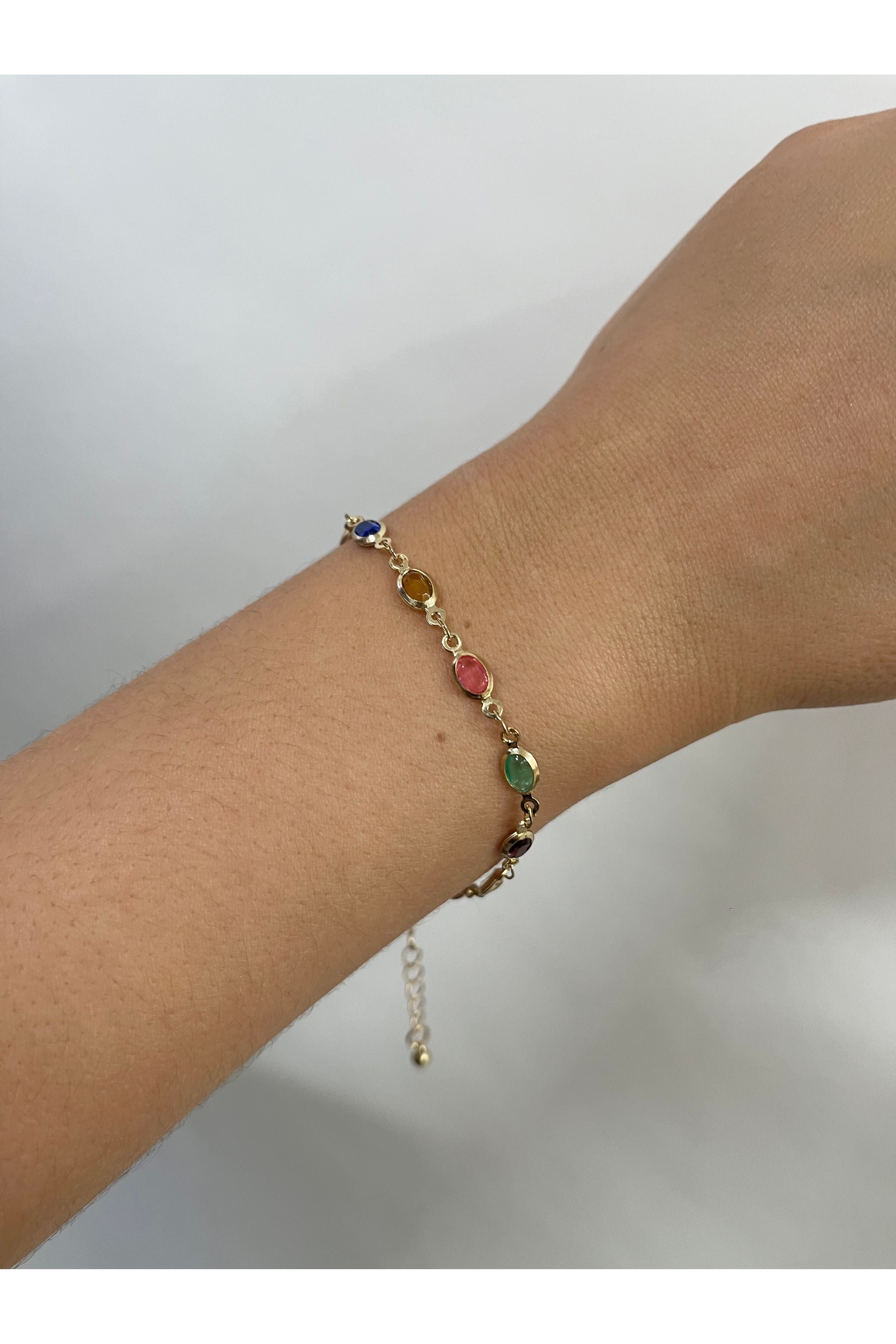Multicolour Oval Chain Bracelet JE402001