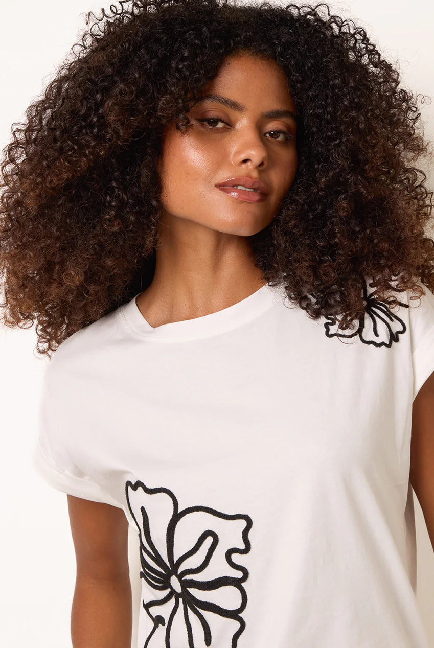 T-Shirt With Big Floral Embroidery WF5783BV347
