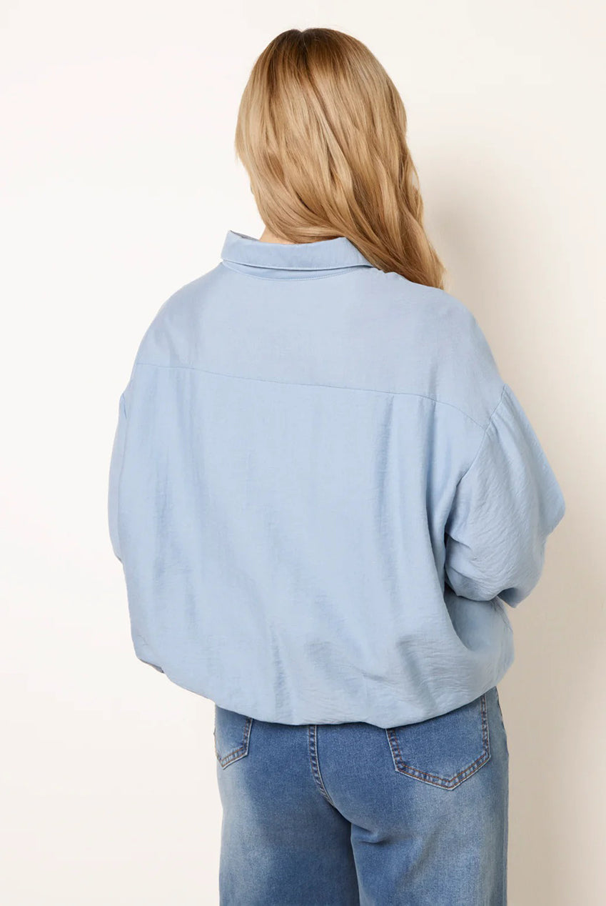 Relaxed Button-Up Shirt WF5780BV412