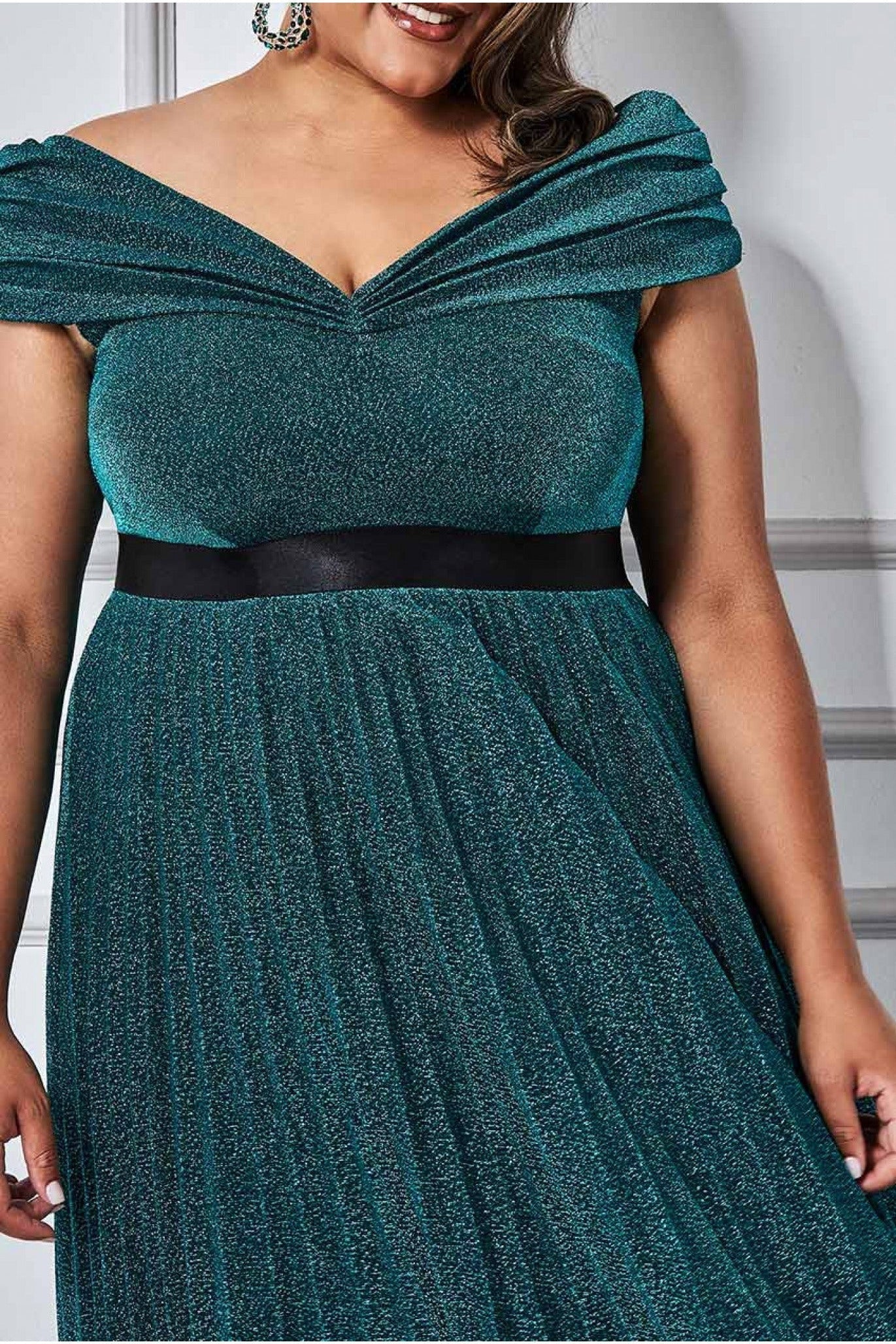 Bardot Pleated Skirt Maxi Dress - Emerald Green DR3096P
