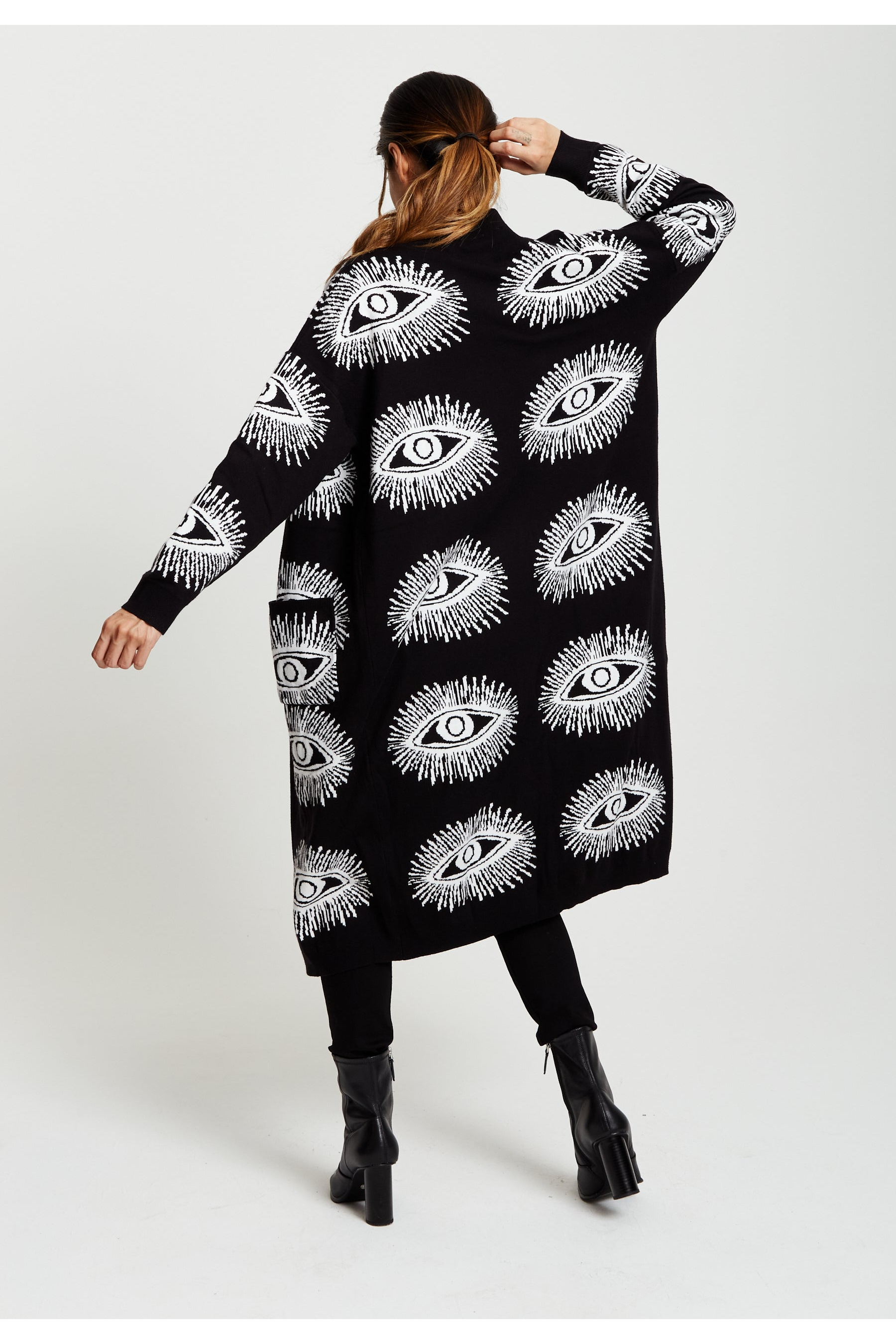 Eye Pattern Longline Cardigan In Black 126-LIQ23KN001