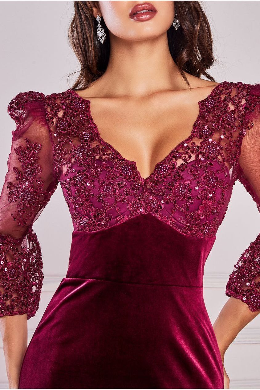 Scalloped Lace & Velvet Maxi Dress - Burgundy DR3972