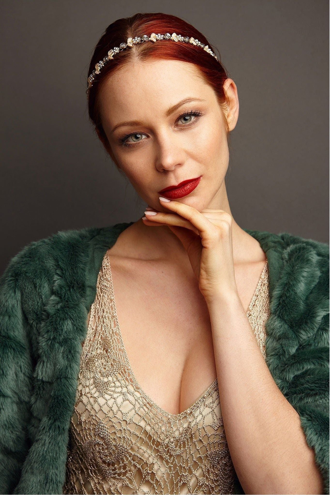 Chain Headband With Diamante Flowers 5060801172714