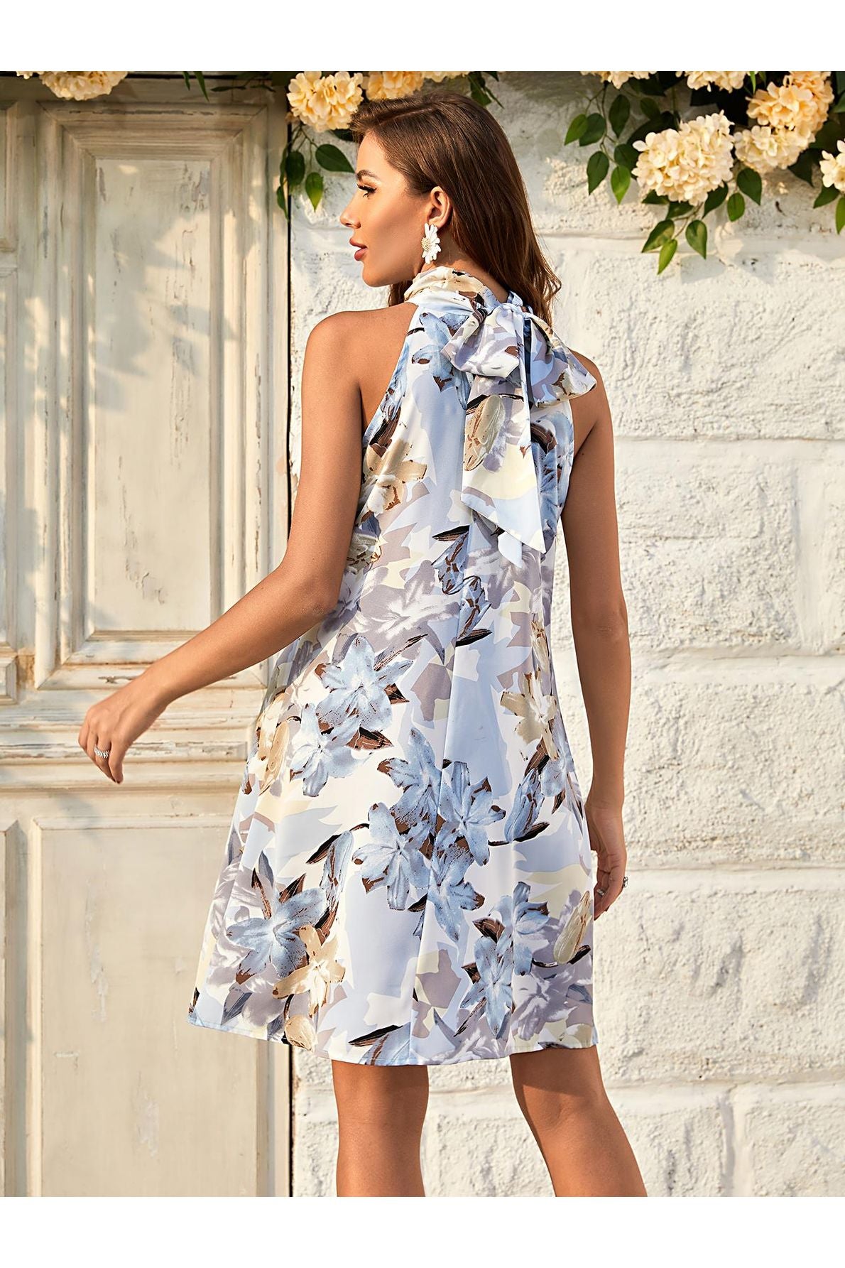 Floral Print Halter Neck Tie Back Mini Dress In Blue FS455-BF