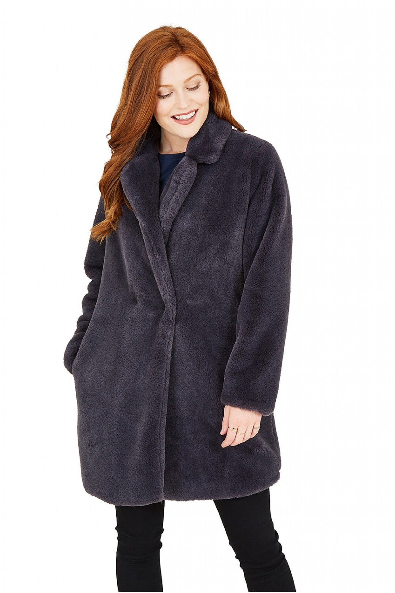 Yumi black faux deals fur coat