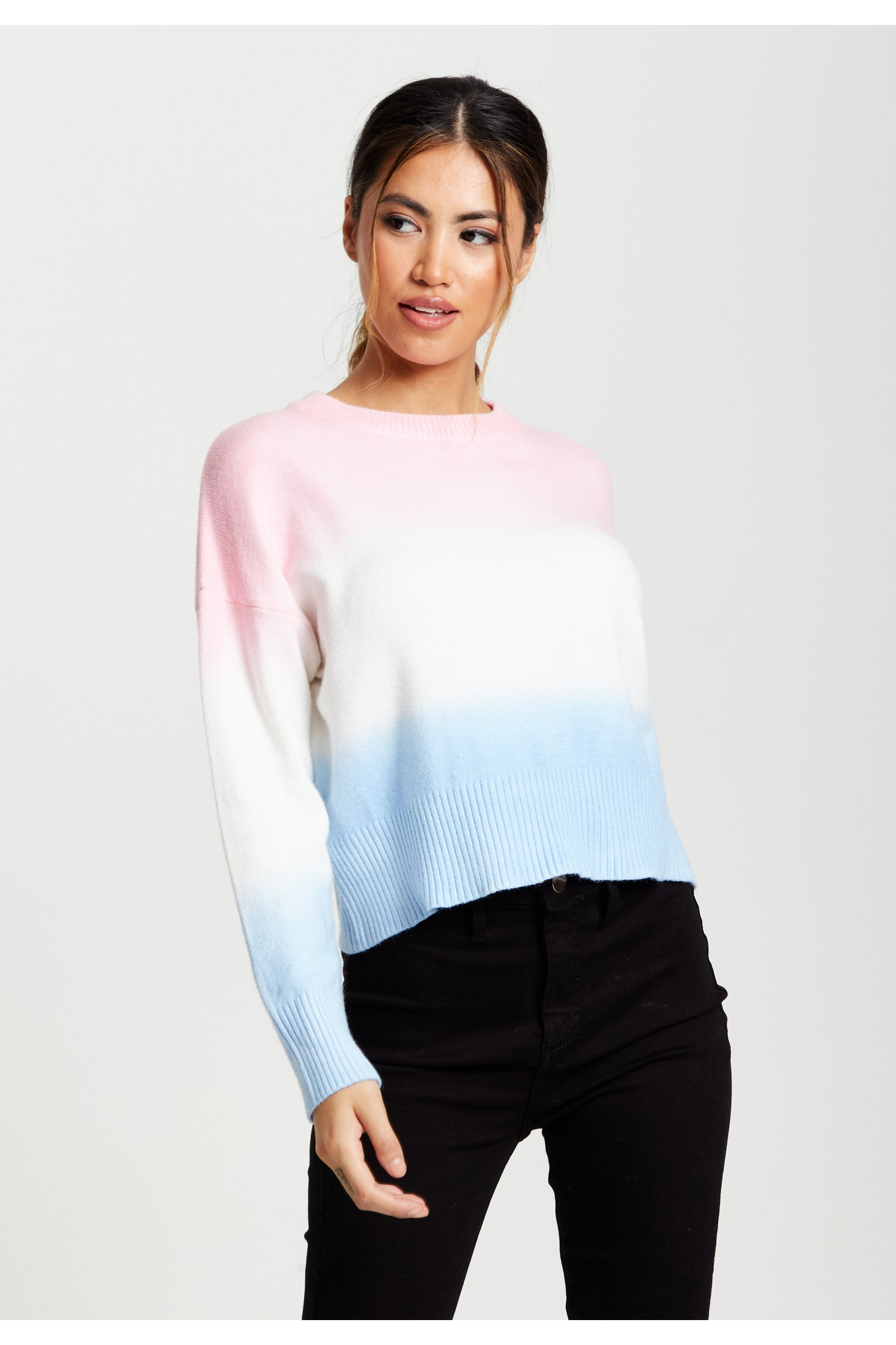 Ombre Pattern Jumper In Pink, White And Blue A6-131-LIQ23KN006