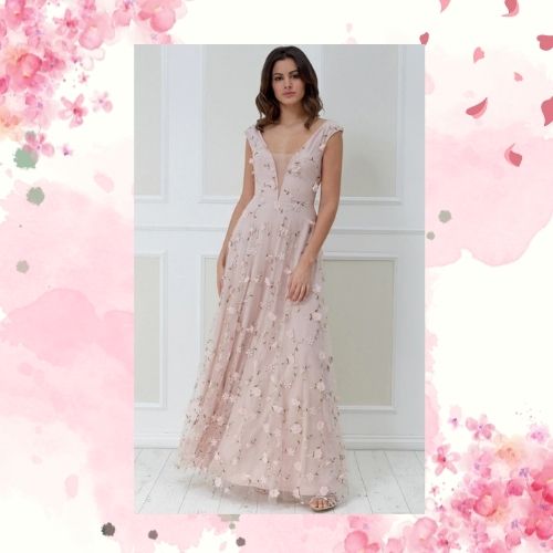 5 Irresistible Nude Bridesmaid Dresses