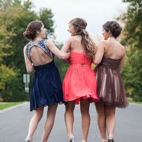 What You Should Know for Prom Dress Shopping