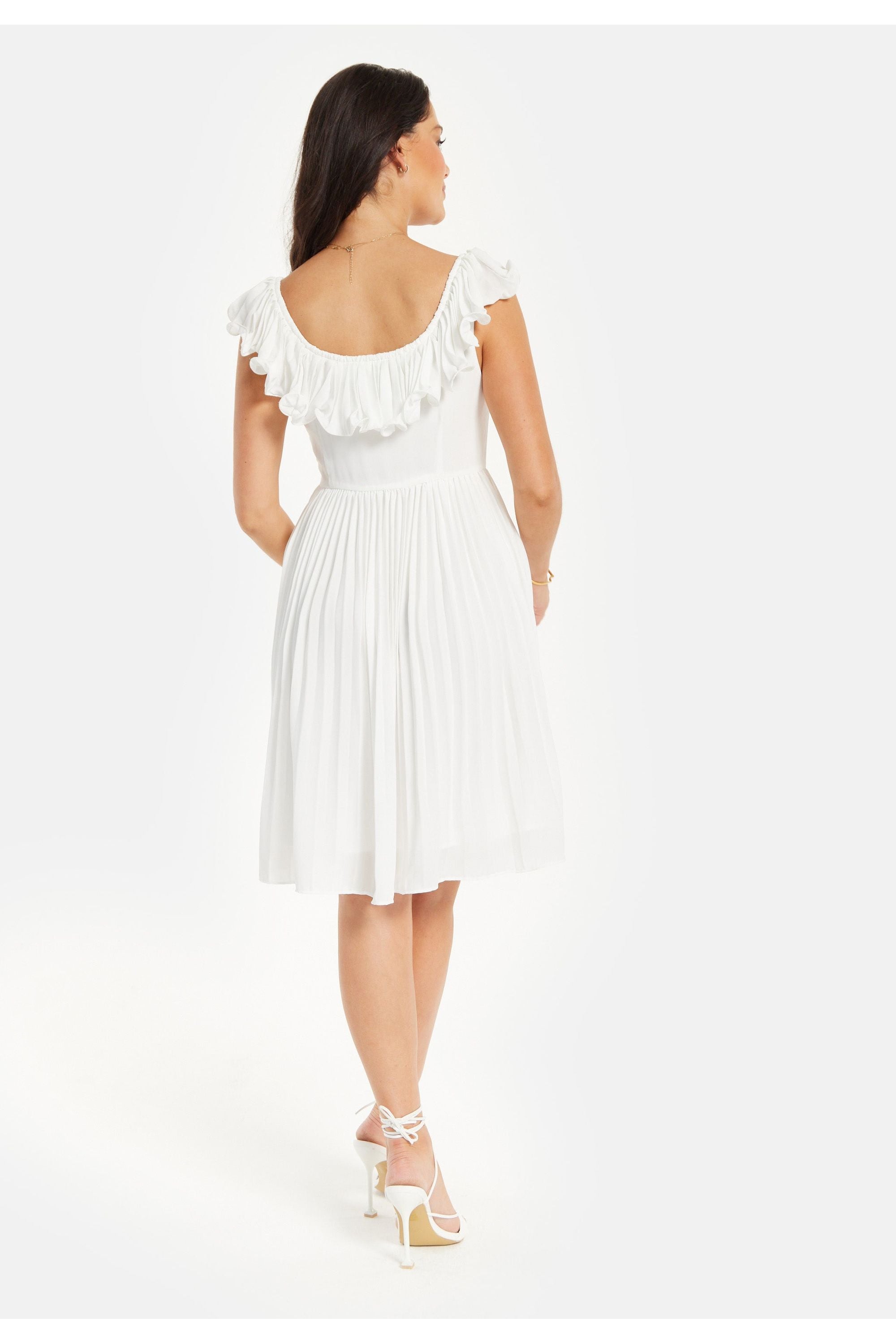 Pleated Frill Detail V Neck Mini Dress In White ELF004