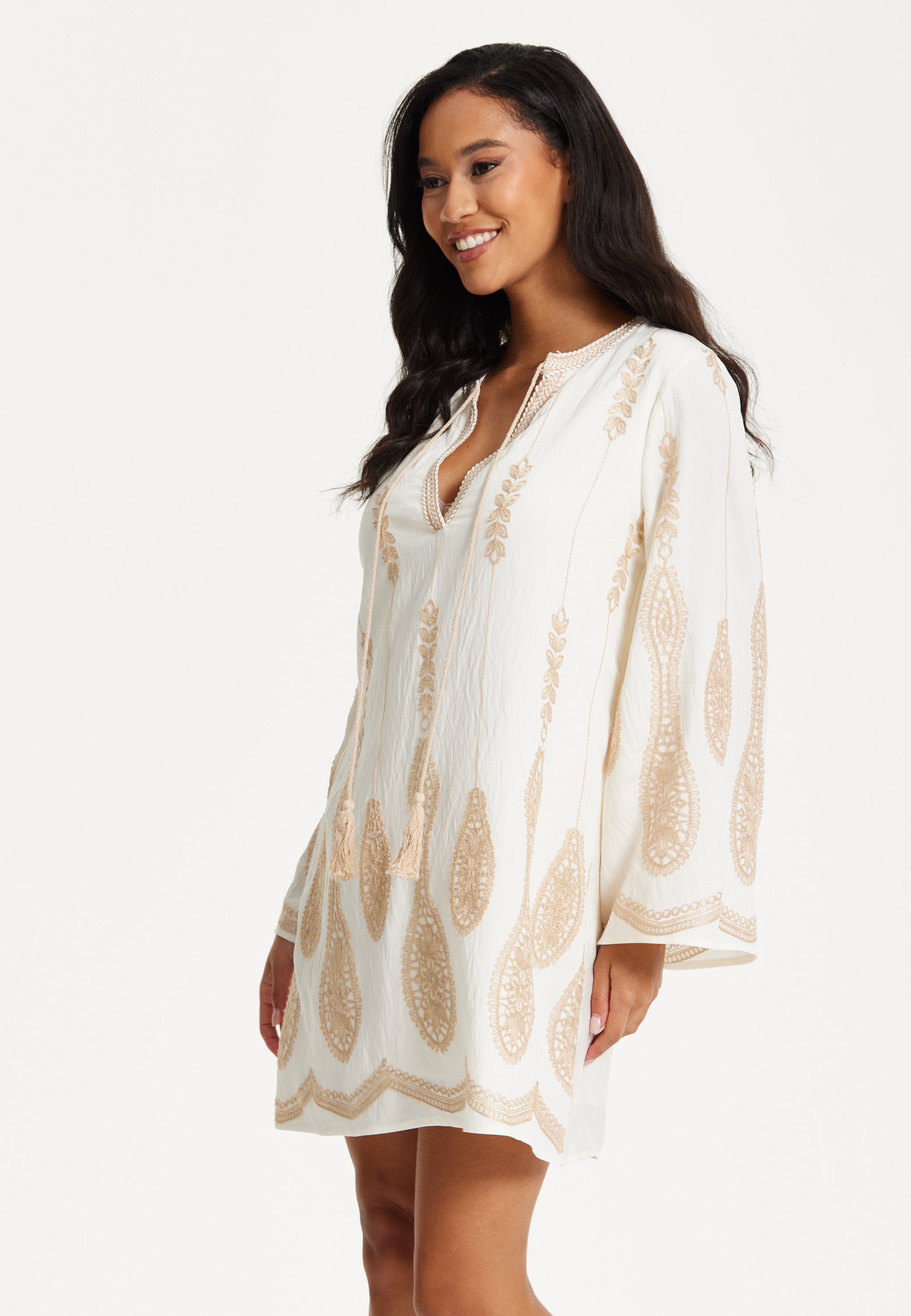 Ivory Embroidered Long Sleeve Dress 25SS8815002