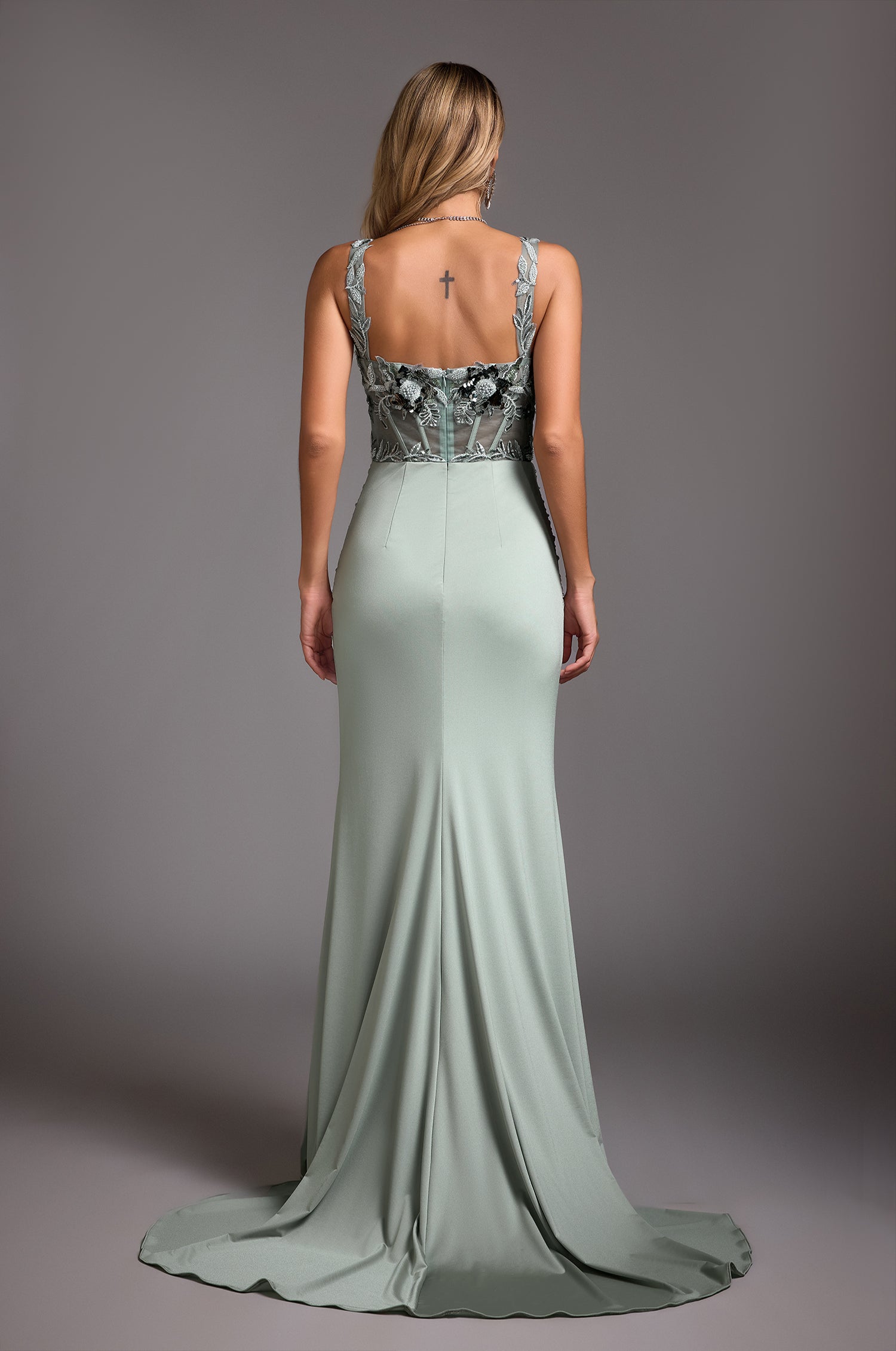 Valery Diamond Fishtail Maxi Dress D241002205
