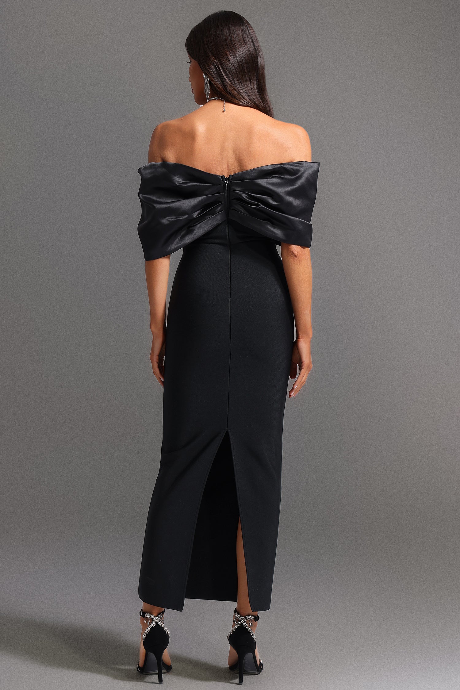 Soloma Off-the-Shoulder Diamond Maxi Dress D250201496