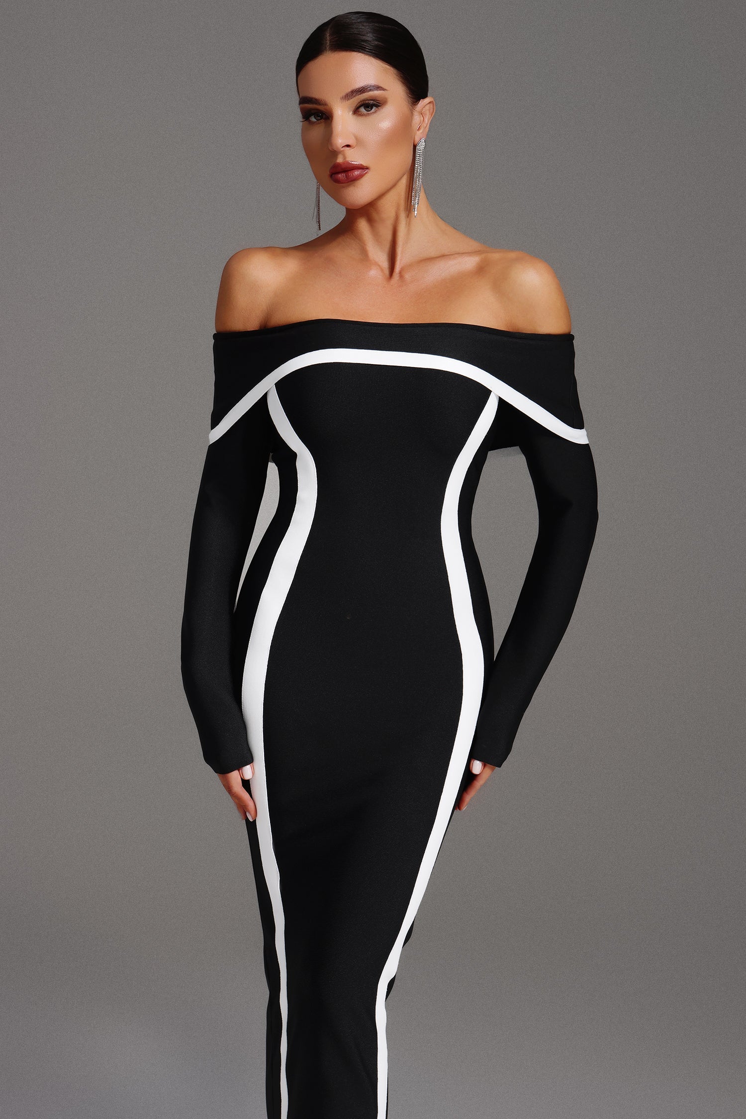Hilda Off-the-Shoulder Long Sleeve Maxi Dress D250101234