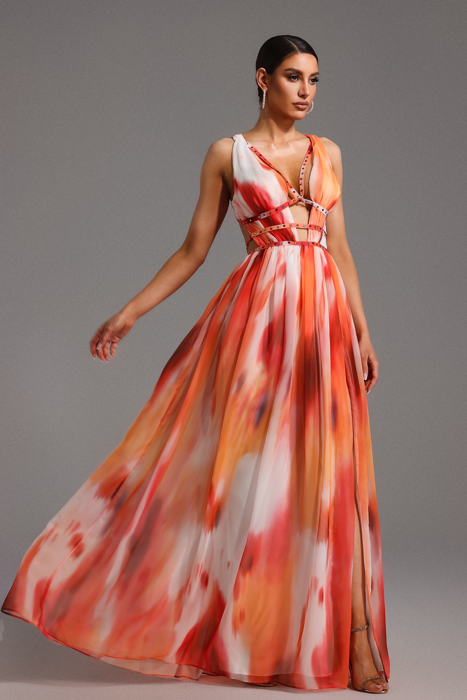Ierra Sleeveless V-Neck Diamond Maxi Dress D230300364
