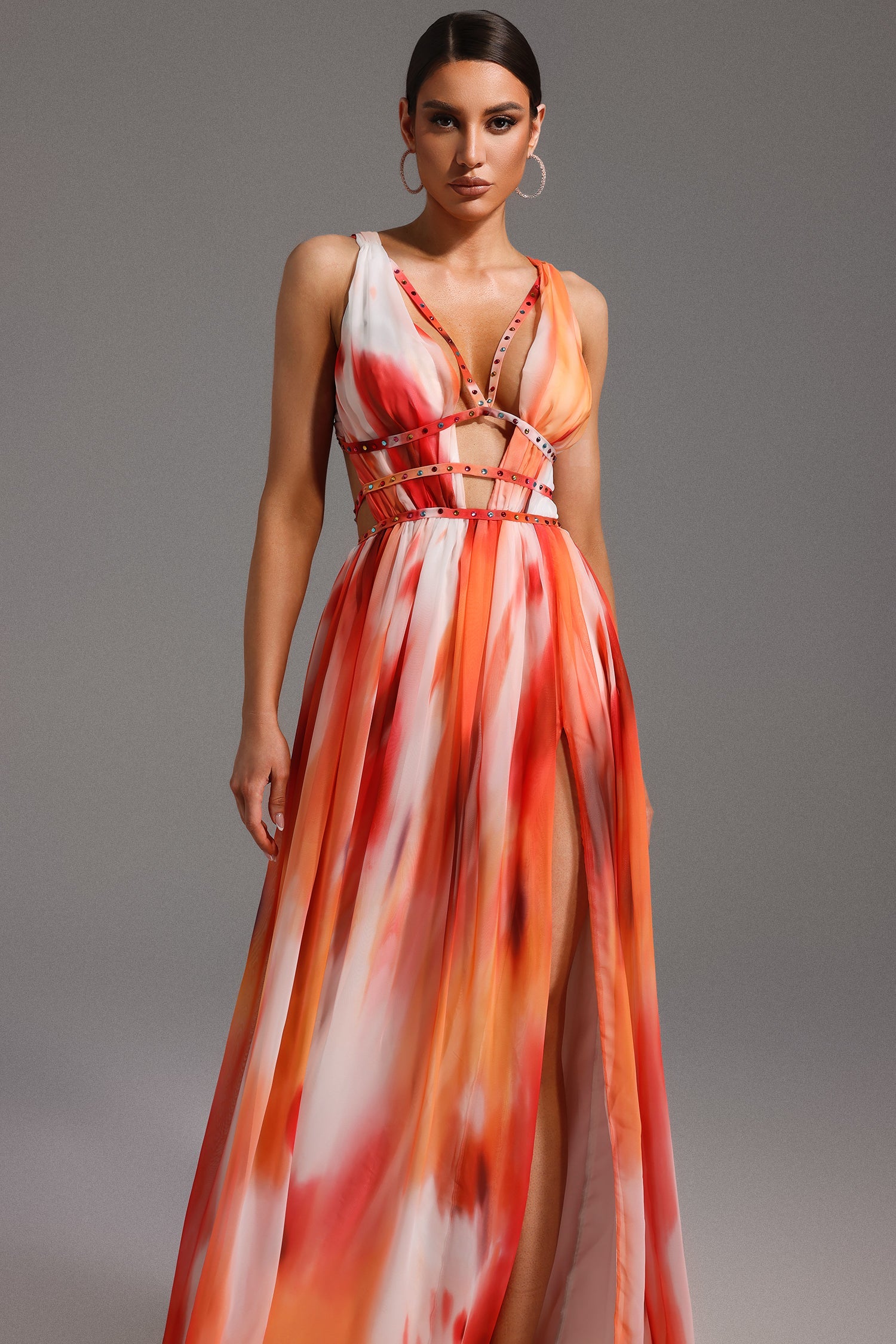 Ierra Sleeveless V-Neck Diamond Maxi Dress D230300364