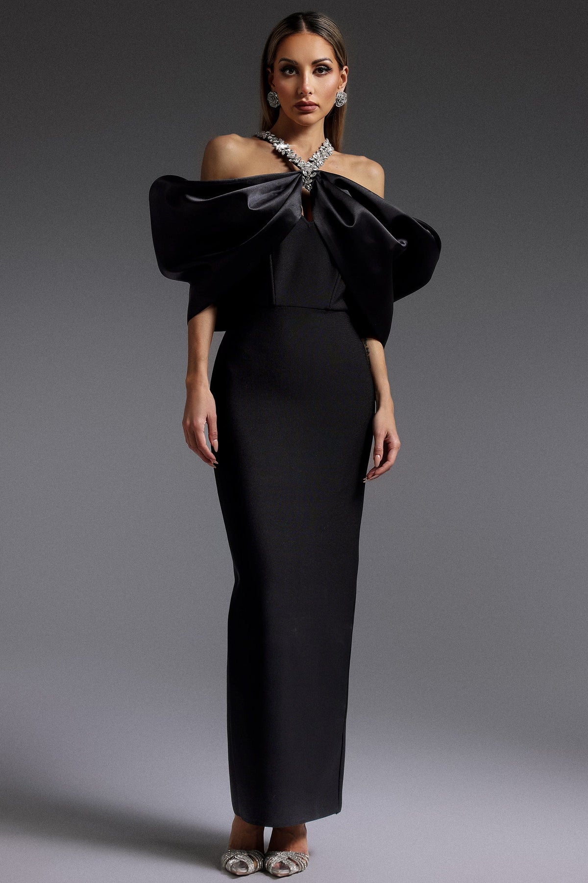 Sloan Halter Diamond Off-The-Shoulder Bandage Maxi Dress D250301626