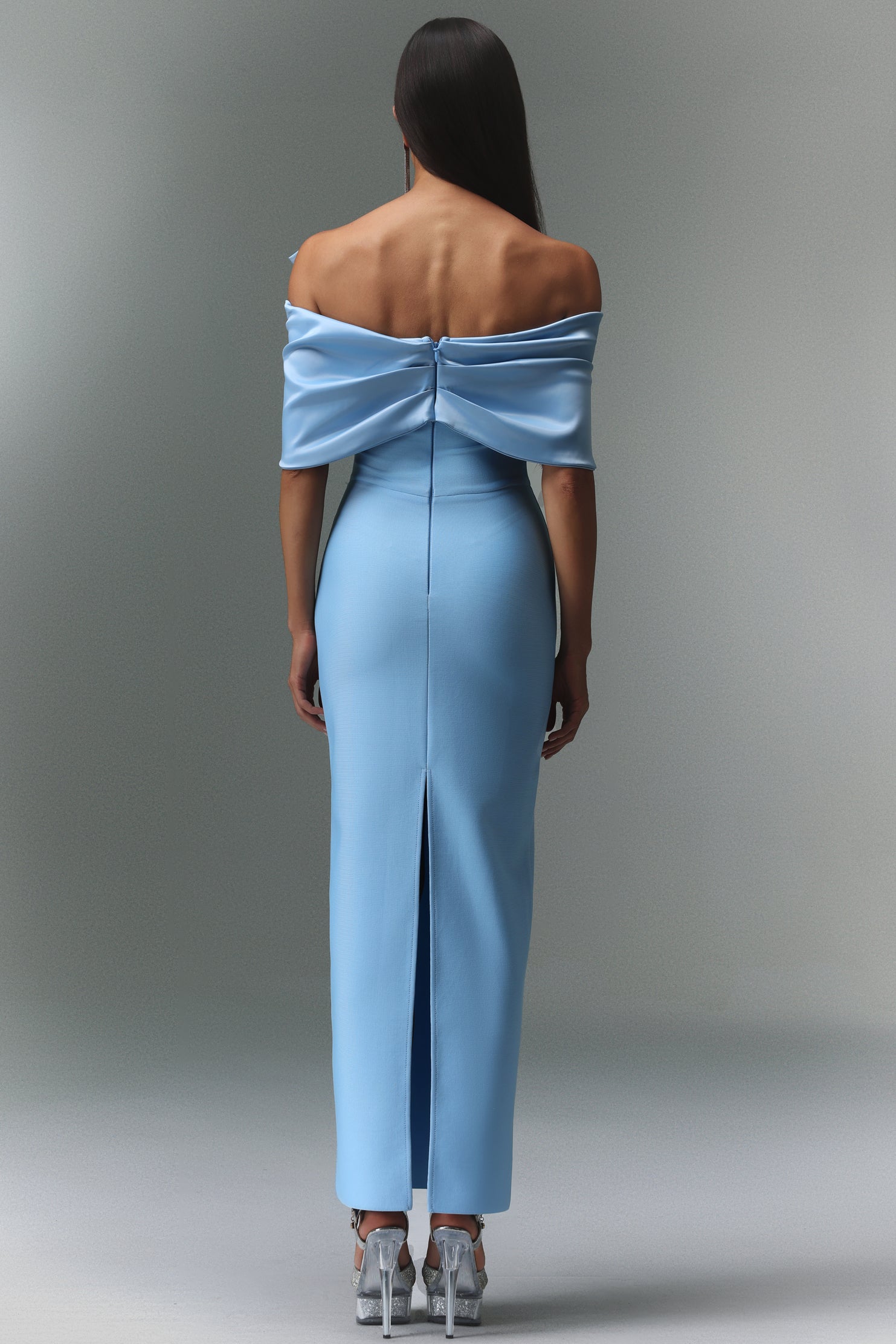 Uara Off-The-Shoulder Bow Bandage Maxi Dress D250301635-Blue