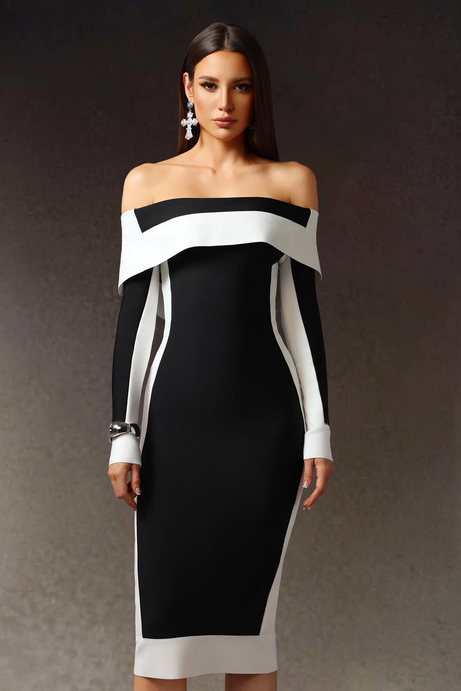Mattey Off-The-Shoulder Long Sleeves Stripes Bandage Midi Dress D250601522
