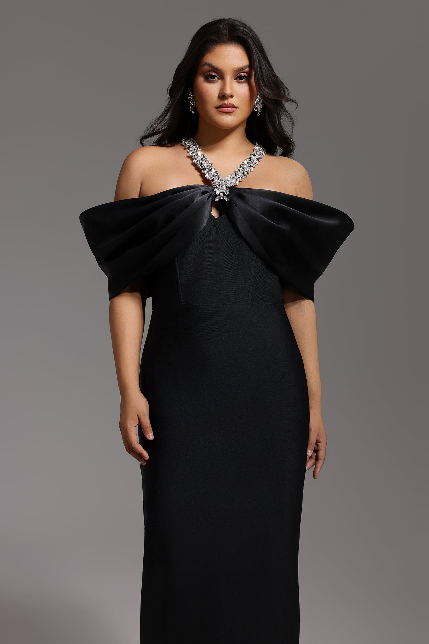 Sloan Halter Diamond Off-The-Shoulder Bandage Maxi Dress D250301626