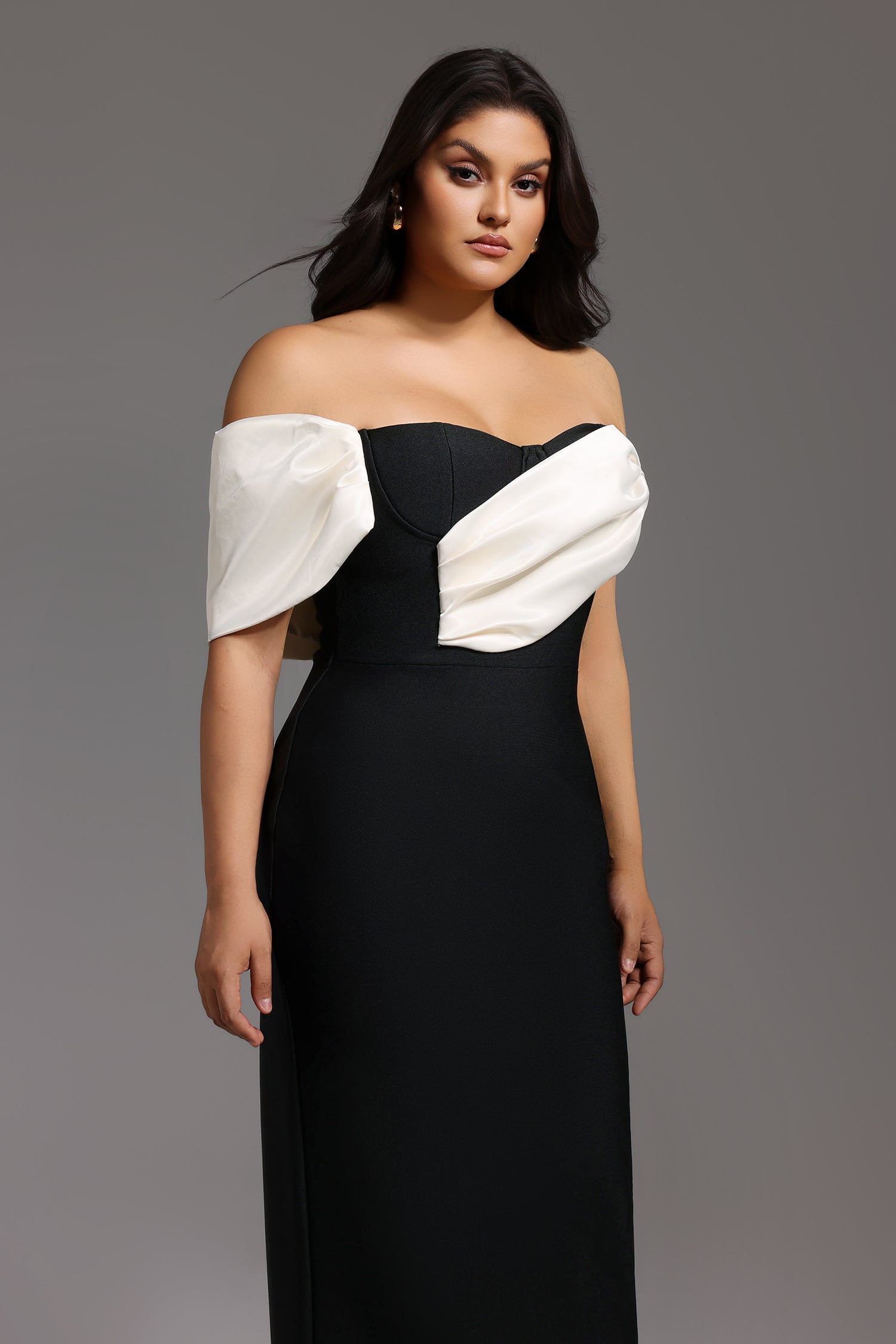 Lala Off-The-Shoulder Fold Bandage Maxi Dress D250301631