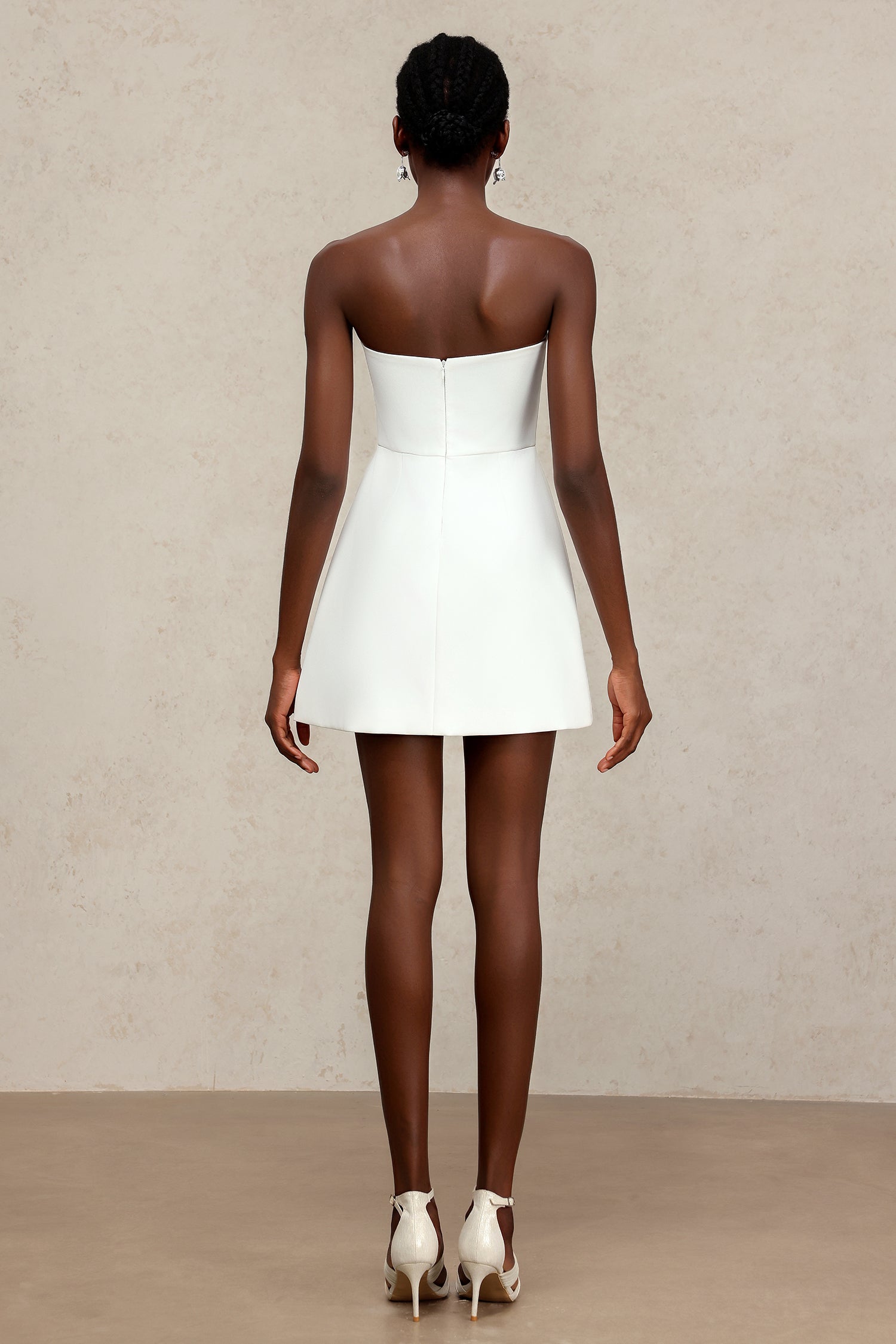 Ginny Sleeveless Embroidery Flowers Mini Dress C250700001