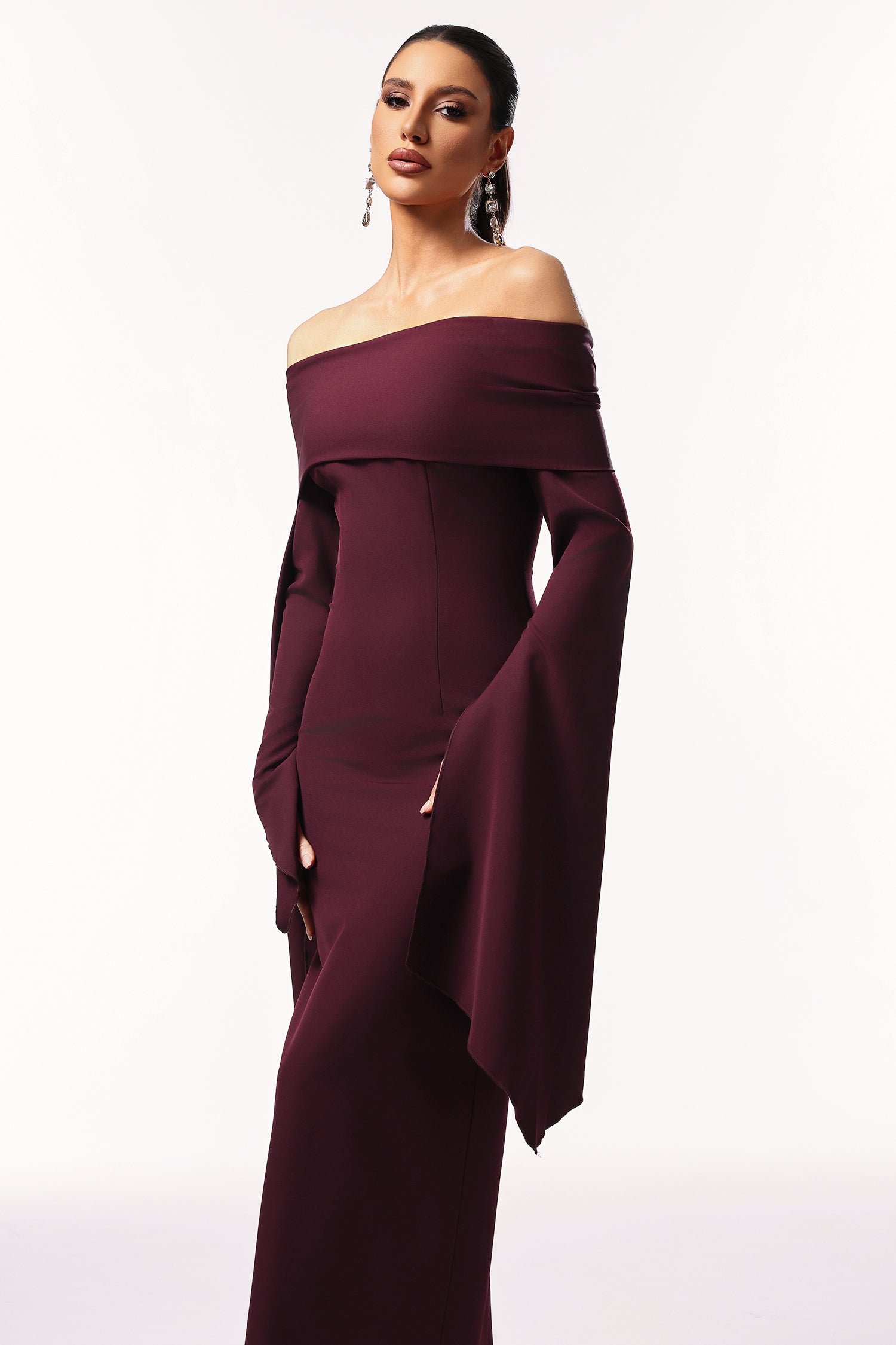 Zaria Off The Shoulder Long Sleeves Maxi Dress D250801302