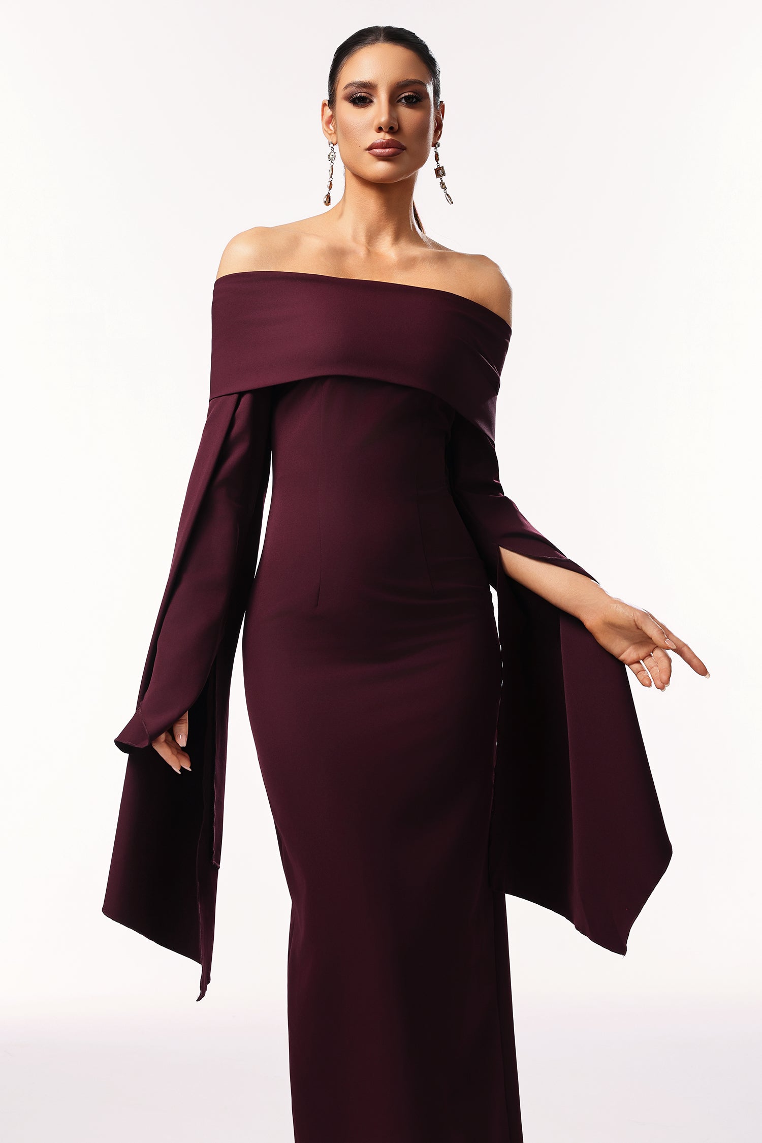 Zaria Off The Shoulder Long Sleeves Maxi Dress D250801302
