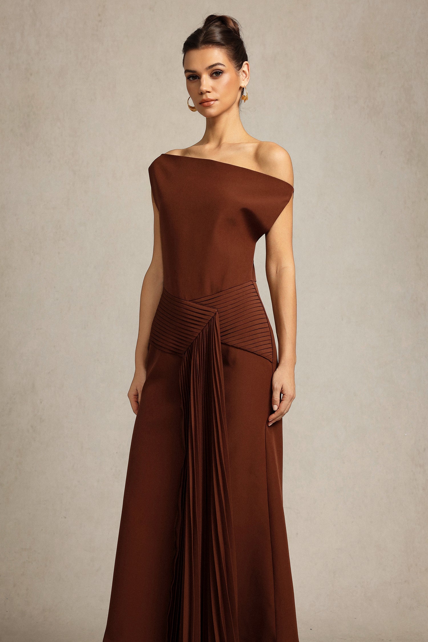 Paulina Oblique Shoulder Sleeveless Folds Brown Midi Dress C250300341