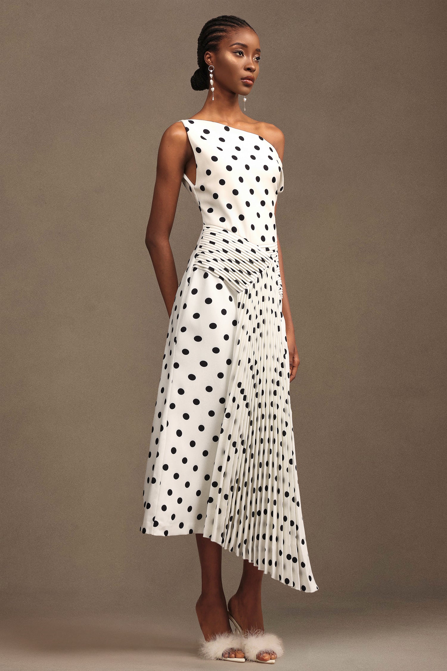 Hutuny Polka Dot One Shoulder Fold Maxi Dress D250705101