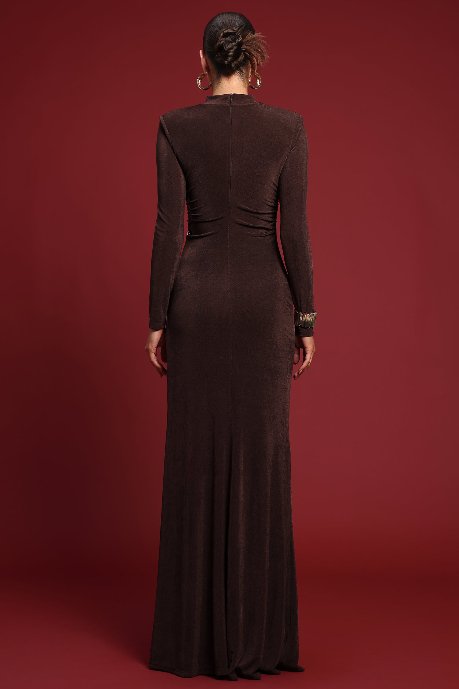 Ivy Elegant Contour Long Sleeve Gathered Knit Maxi Dress D250904402
