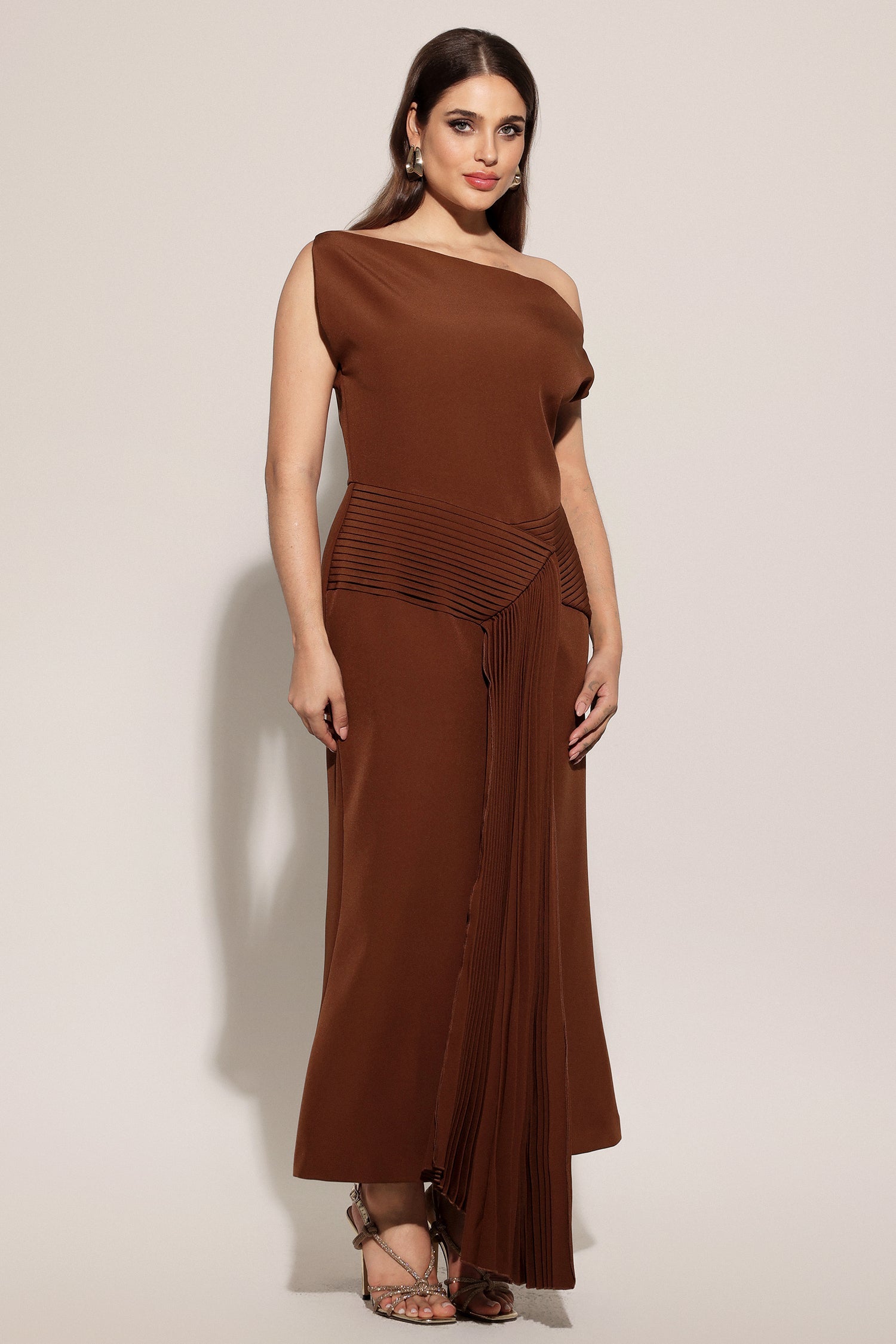 Paulina Oblique Shoulder Sleeveless Folds Brown Midi Dress C250300341