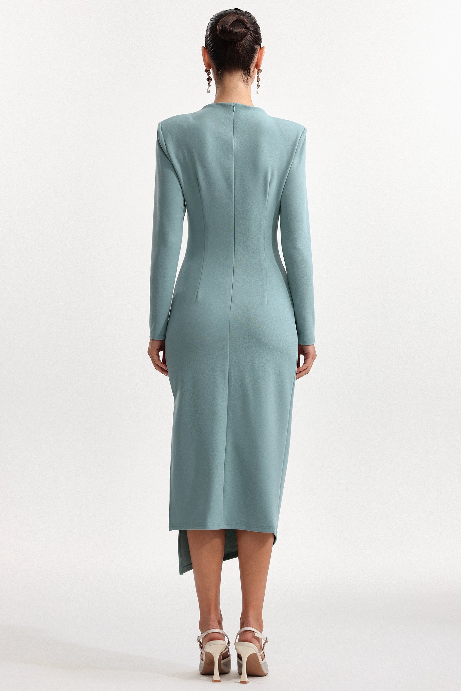 Nina Elegant Cinched Waist Long Sleeve Sequin Floral Pleated Knit Midi Dress C251000095