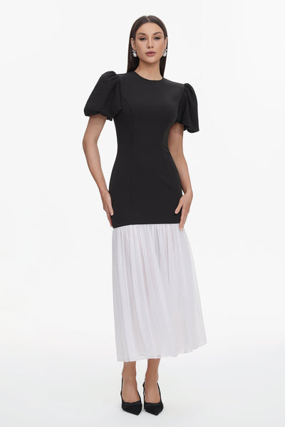 Black White - Spiral Classic Tailored Puff Sleeve Pleated Contrast Maxi Dress by Bella Barnett