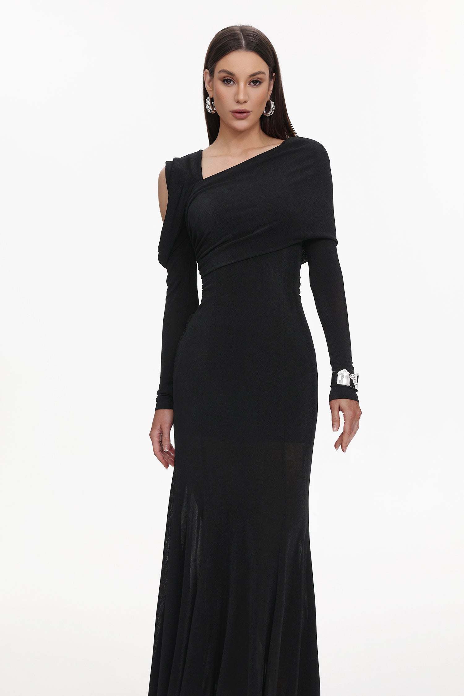 Luysa Elegant Contour One Shoulder Ruched Knit Black Maxi Dress C250800180