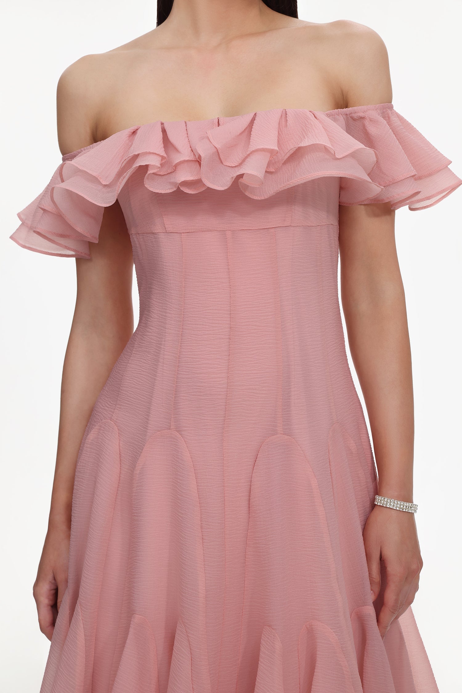 Wika Romantic Flowy Off Shoulder Ruffle Midi Dress D260101209